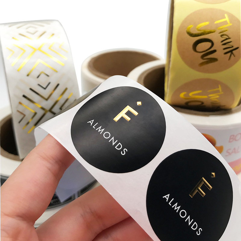 Etiqueta adhesiva de papel recubierto